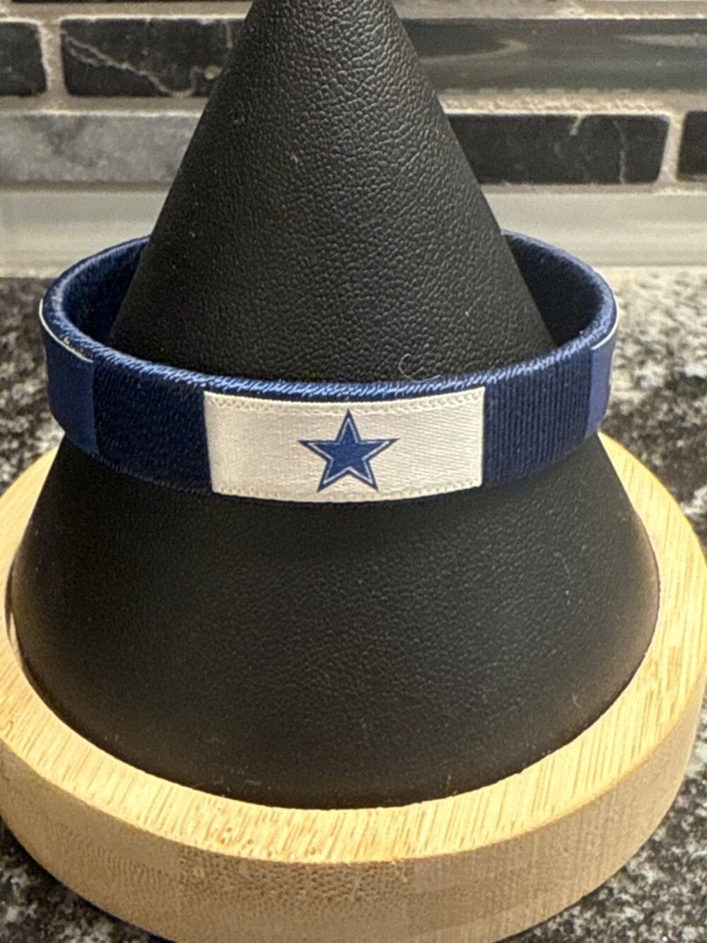 Dallas Cowboys Adjustable Embroidered Bracelet Navy & Silver With Star Logo